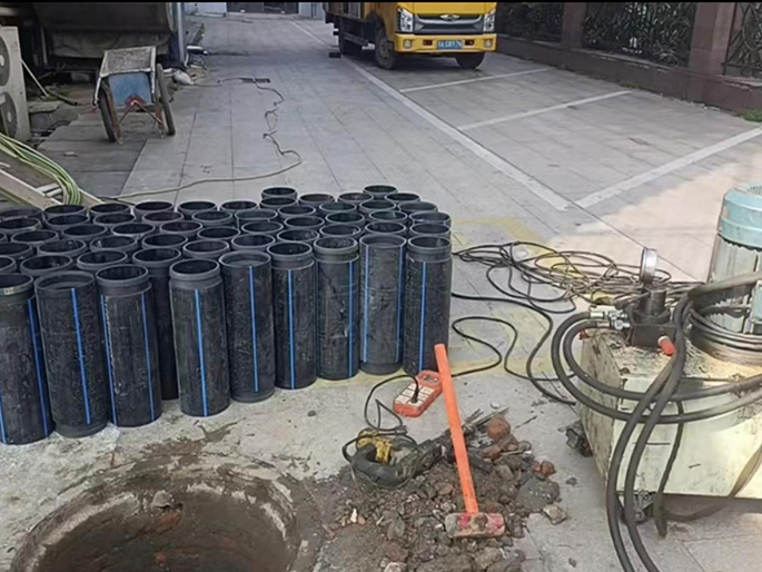 点军PE置换管厂家 DN315置换管 非开挖管短管置换